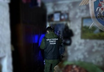 В Нейском районе местная жительница задержана по подозрению в совершении убийства своего супруга В Нейском районе местная жительница задержана по подозрению в совершении убийства своего супруга