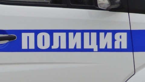 Полицейские из Парфеньева привлекли к ответственности местную жительницу, которая фиктивно зарегистрировала на своей жилплощади мигрантов.